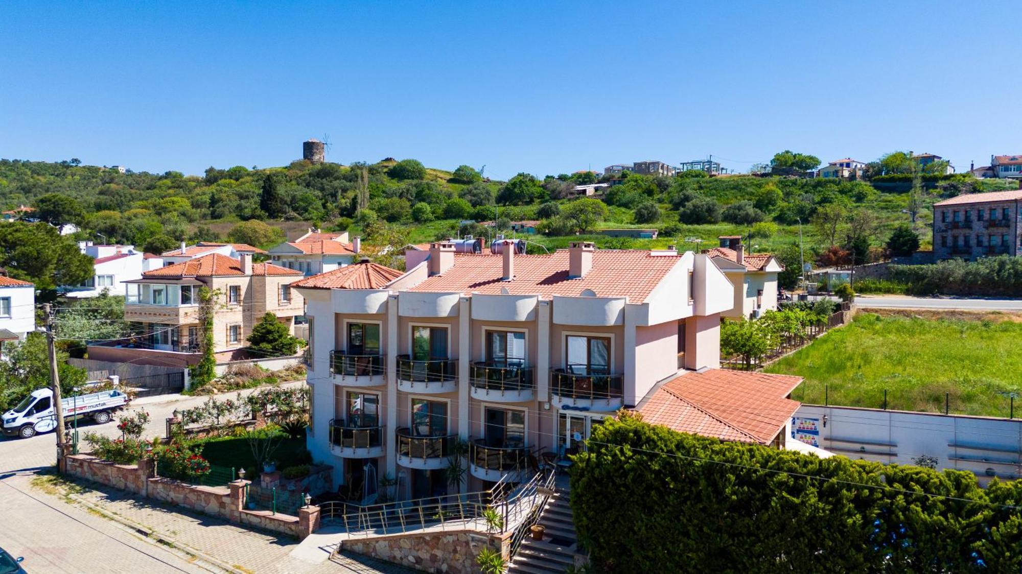 Cunda Giritlioglu Otel Adult Only Айвалык Экстерьер фото